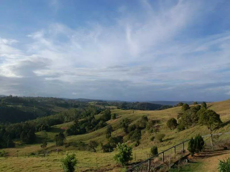 Swallows Rest Luxury B&B Maleny Apartment