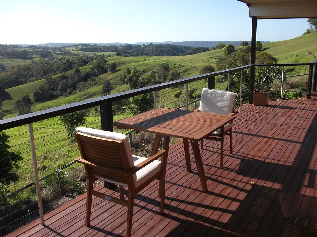 Swallows Rest Luxury B&B Maleny